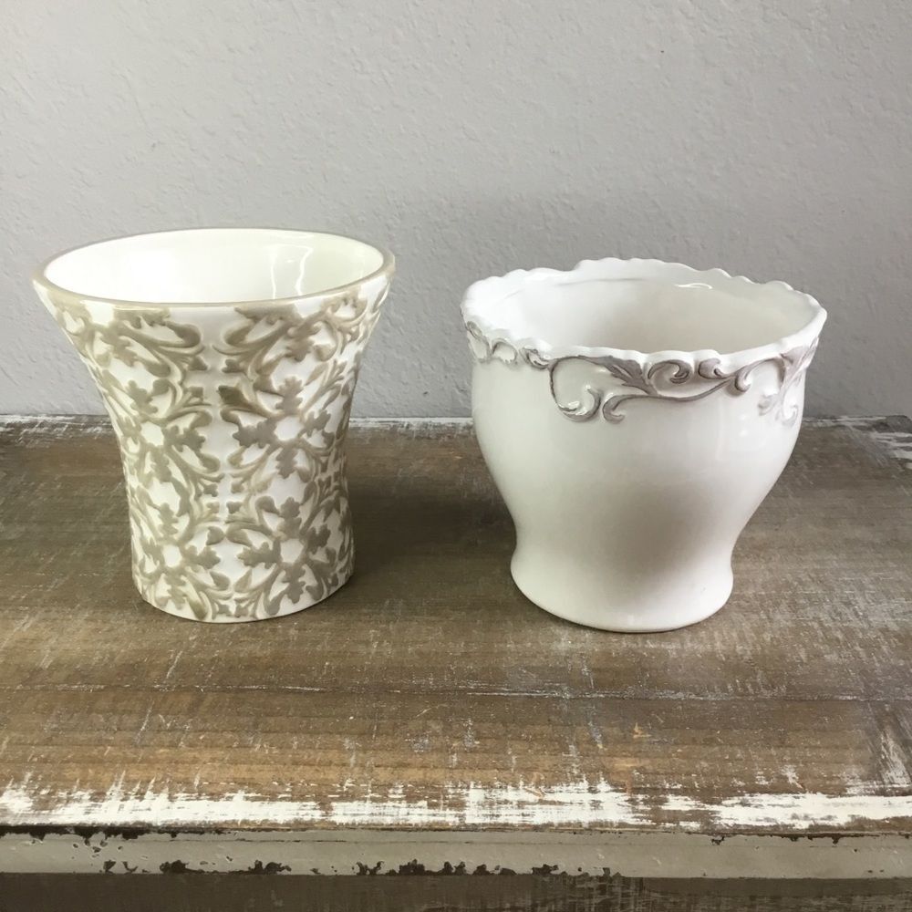 Planter bundle - one Fleur de Lis geometric design & one with floral scroll top